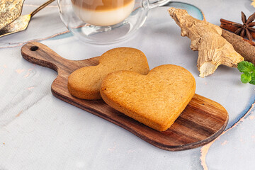Sweet ginger cookies for snack