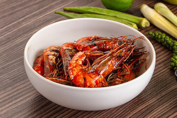 Roasted tiger prawns with garlic