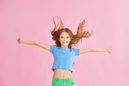 Fototapeta Jumping Teen Energy