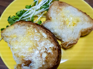 バタートースト