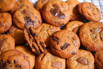 chocolate chip cookies