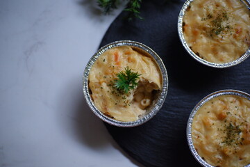 Macaroni schotel in cup