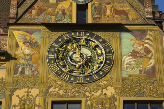 Astronomical clock, Ulm town hall, east side, Ulm, Swabian Alb, Baden-Wuerttemberg, Germany