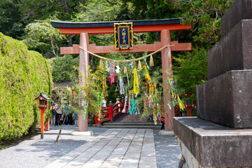 奈良県／天河大弁財天 七夕祭装飾の鳥居（2025年8月28日撮影）