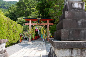 奈良県／天河大弁財天 七夕祭装飾の鳥居（2025年8月28日撮影）