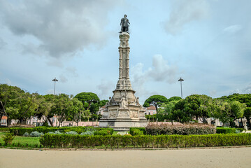 Monument to Afonso de Albuquerque in Lisbon, Portugal, featuring a bronze statue atop a neo-Manueline stone column at Afonso de Albuquerque Square