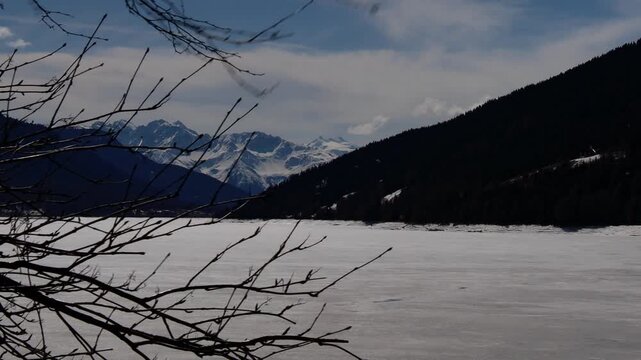 the reschensee lake in winter 4k 25fps video