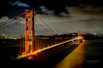 Golden Gate Bridge at night
