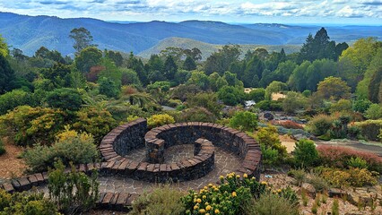 Spiral wall in Botanic Gardens.