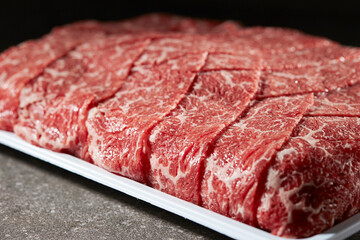 Sliced frozen beef, uncooked food