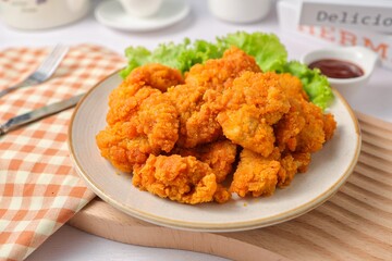 Fried chicken pop spicyin ceramic plate