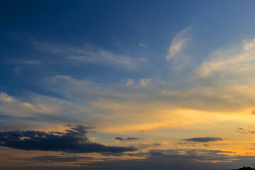 Obraz premium The background of beautiful sky, colorful of sky