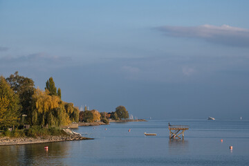 Bodensee, Herbst am Ufer bei Meersburg