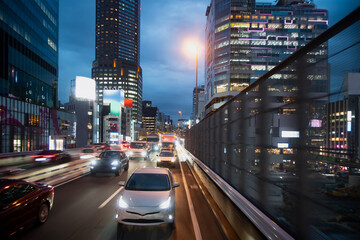 Fototapeta premium A night traffic jam on the city highway in Tokyo, Japan