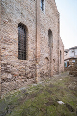 Between ancient history, art, and nature. The island of Grado in winter. The village and the sea. Friuli