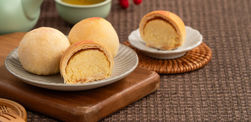 Traditional taiwanese small mung bean pastry with sweet filling.