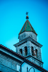 Sauris immersed in the magic of autumn. The kingdom of the golden larch.