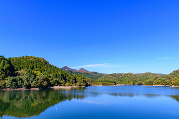 秋　宮城県の二ツ石ダム　
