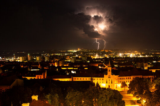 P&eacute;cs vihar