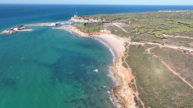 vista a&eacute;rea de la cala del aceite en Conil de la Frontera, Espa&ntilde;a