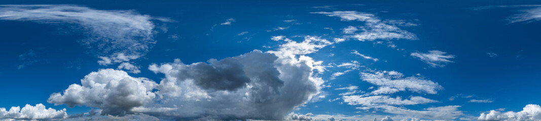 Obraz premium Seamless hdri panorama 360 degrees angle view blue sky with beautiful cumulus clouds with zenith for use in 3d graphics or game development as sky dome or edit drone shot