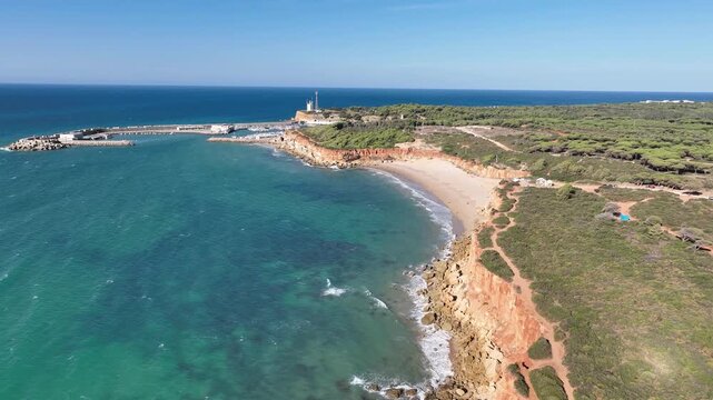 vista a&eacute;rea de la cala del aceite en Conil de la Frontera, Andaluc&iacute;a