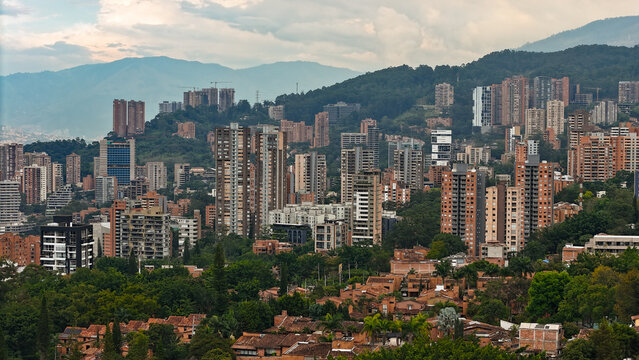 Foto a&eacute;rea, tomada en el sector de El Poblado, en Medell&iacute;n, Colombia.