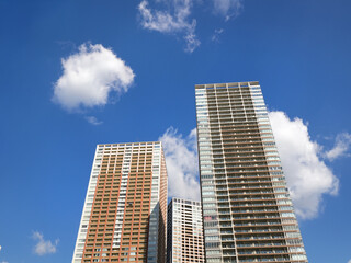 Naklejka premium 臨海エリアのタワーマンション 東京都