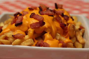Delicious Cheesy Bacon Potato Fries