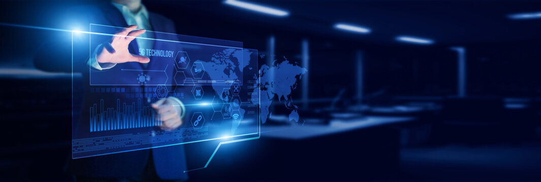 Engineer pointing 5G technology interface while analyzing connectivity speed, data transmission, network capacity, low latency, and communication performance indicators.