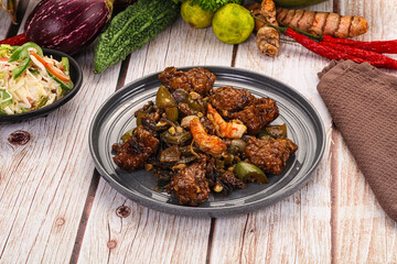 Manchirian breaded prawn with vegetables