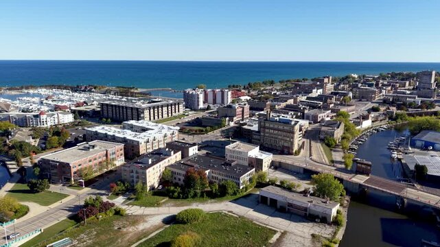 aerial high pullout racine wisconsin
