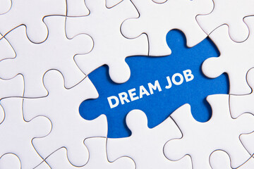 Fototapeta premium dream job message with jigsaw puzzle