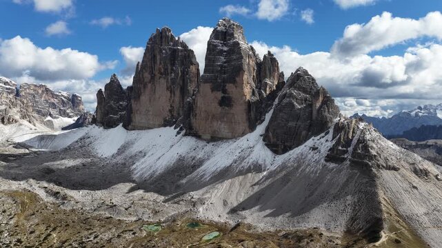 Drei zinnen, Tre cimi di Laverdo, 3 peaks, dolomites famous icon mountain range. Italy.