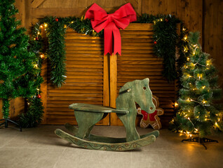 Escenario de Navidad en Madera con decoraci&oacute;n