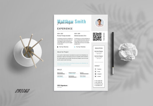 Cyan Simple Resume