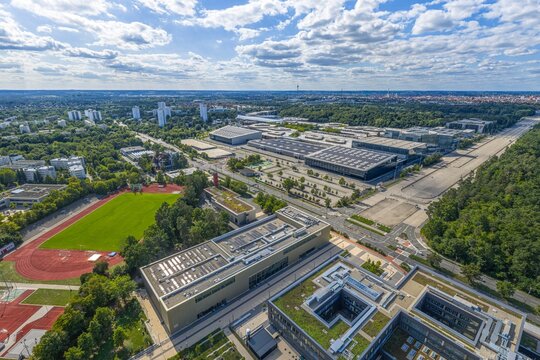 Ausblick auf das Messezentrum im Stadtteil Langwasser der fr&auml;nkischen Metropole N&uuml;rnberg