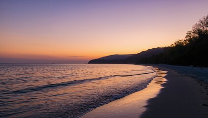 Obraz premium Twilight Scene of a Coastal Beach Landscape