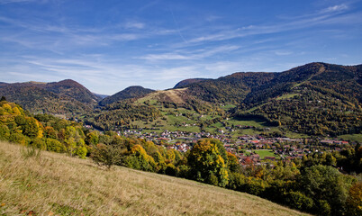 Village de Bussang dans les Vosges en automne