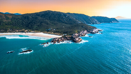 Fototapeta premium Paradise Desert Beach Beautiful Galheta Island Adventure Summer Wild Floripa Florianópolis Santa Catarina Brazil South America Tropical Landscape Ocean Blue Water Nature Travel Vacation Destination Sc
