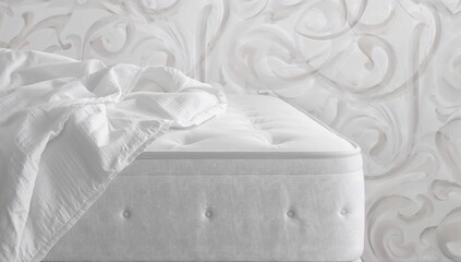 Naklejka premium Detailed view of white mattress fabric texture