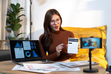 Woman vlogger explaining finance data analysis online course