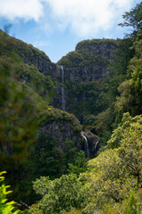 Wasserfall in Madeira bei Tageslicht &ndash; beeindruckende Naturlandschaft