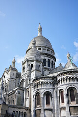 Obraz premium Close view of Sacre Coeur Basilica architecture in Paris France 