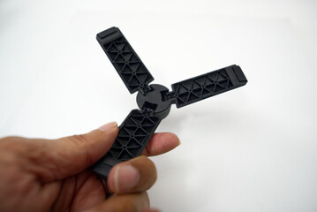 Device Three-axis cell phone gimbal