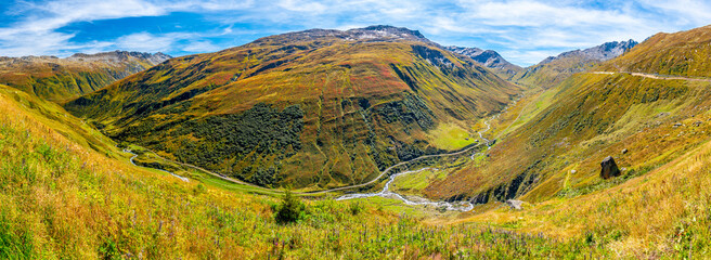 Przełęcz Furka (niem. Furkapass, wł. Passo della Furka) widok z przełęczy, Alpy, jesień 2025 © grzegorz_pakula