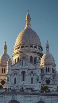 Basilica of the Sacre Coeur, Montmartre, Paris. Hyper lapse