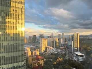 Obraz premium mexico city skyline in santa fe 