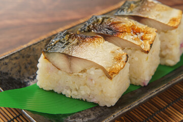 日本の食べ物｜焼き鯖寿司