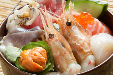海鮮丼